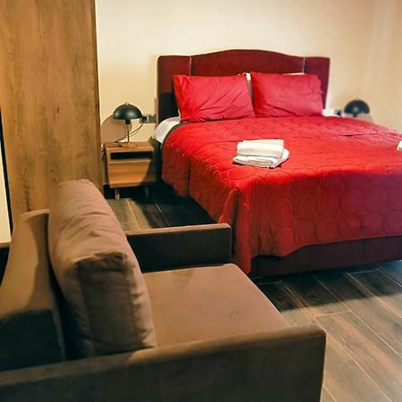 Majestik Room Kavála ภายนอก รูปภาพ