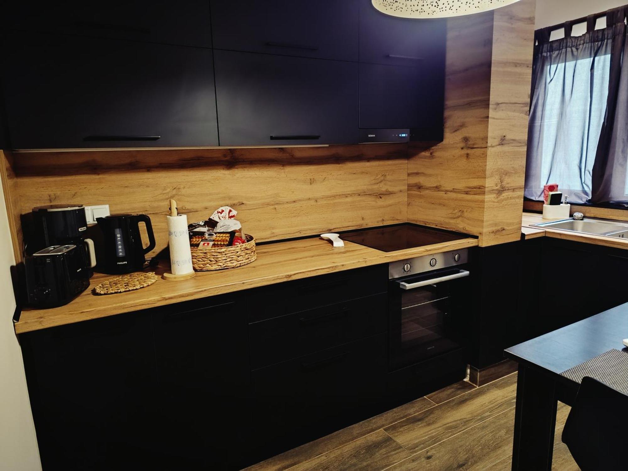 Majestik Room Kavála ภายนอก รูปภาพ