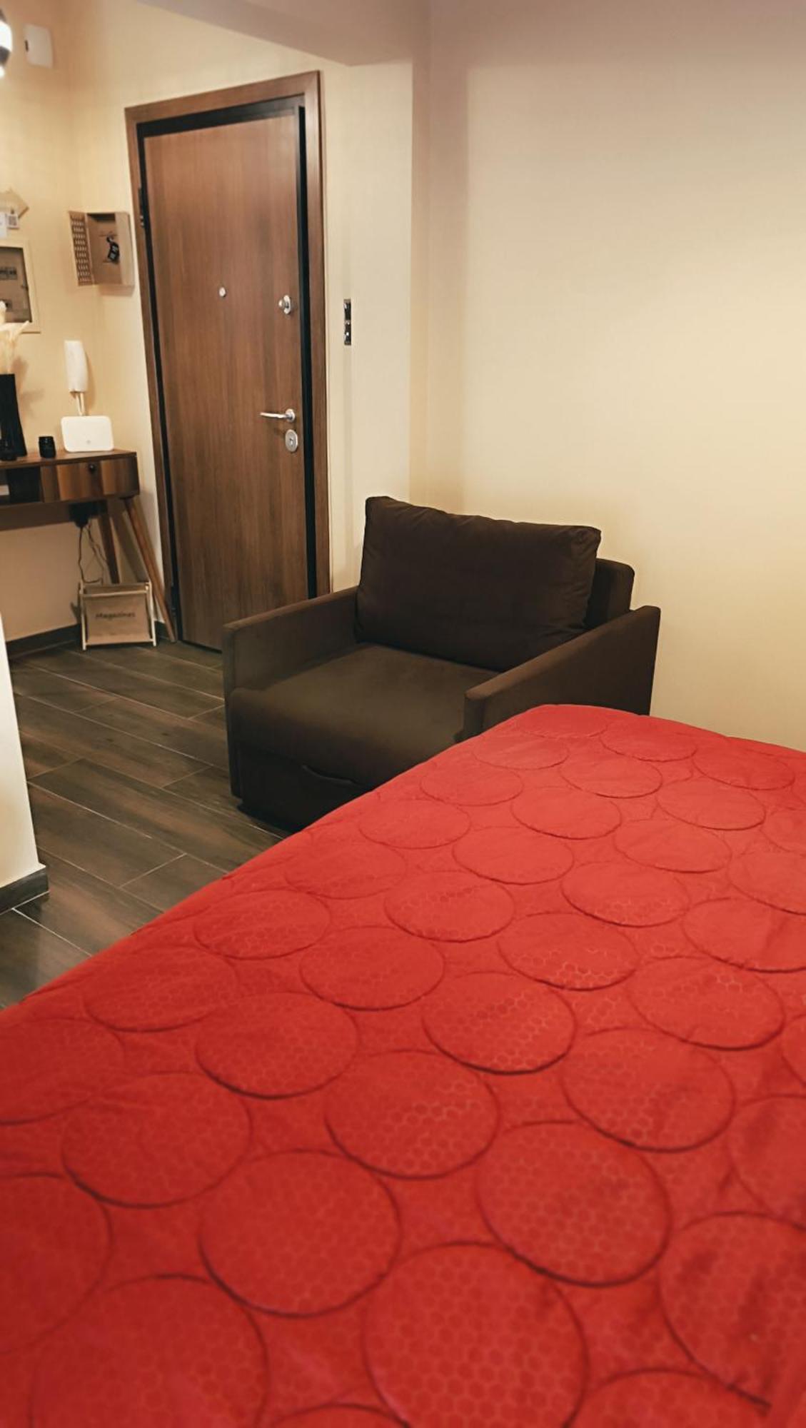 Majestik Room Kavála ภายนอก รูปภาพ