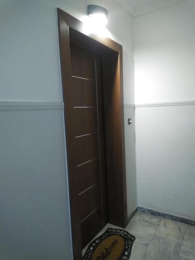 Majestik Room Kavála ภายนอก รูปภาพ